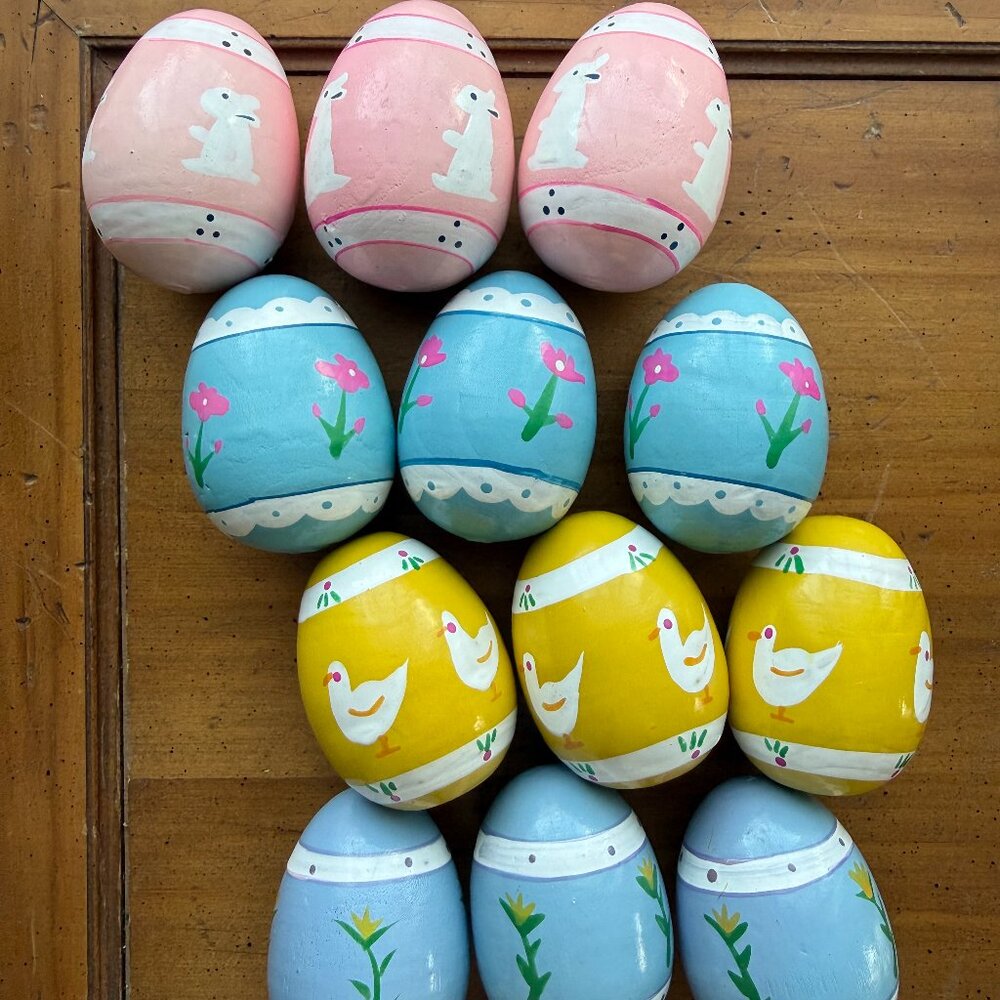 Vintage set pastel Easter Eggs Wood Lillian Vernon Spring hand painted